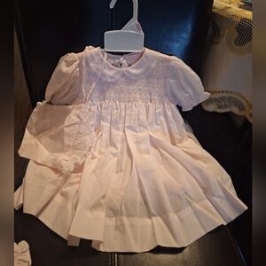 Petit Ami Baby Smocked Dress With Collar.bonnet And Bloomers.pink